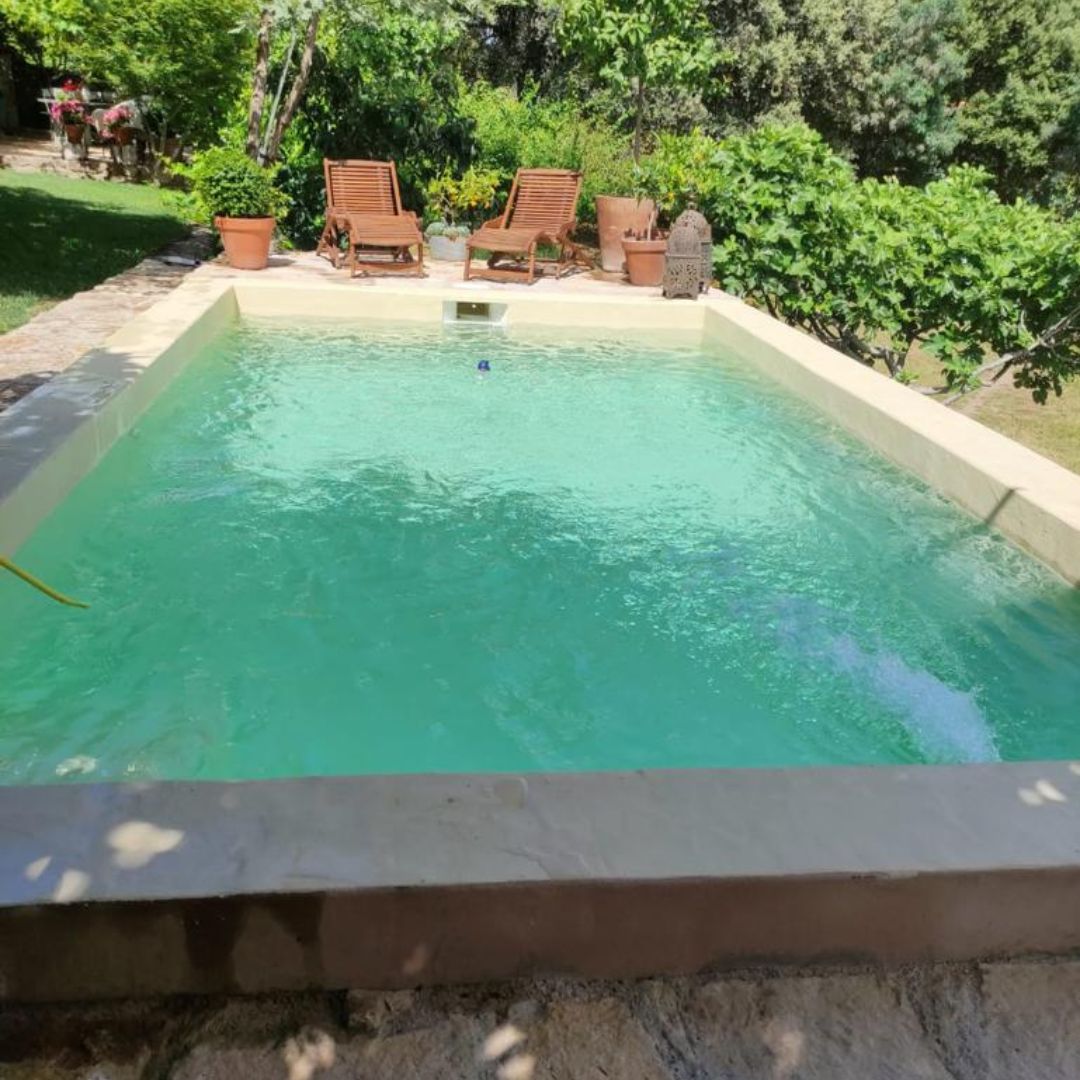 Piscina independiente